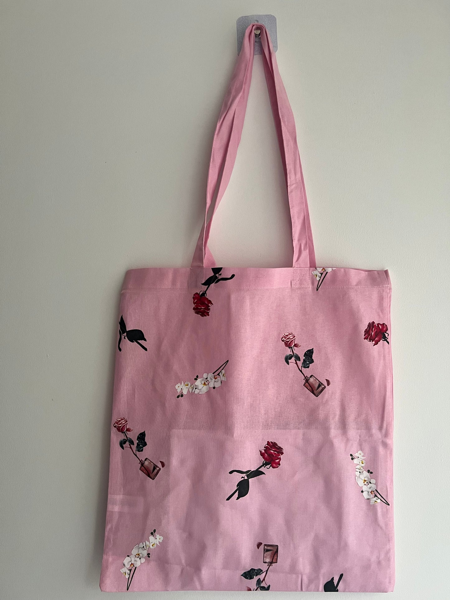 Mixed flowers tote bag